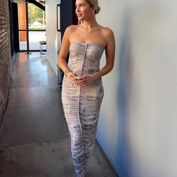 Zara Dresses & Skirts - New Zara Ruched Floral Tulle Dress Size Small